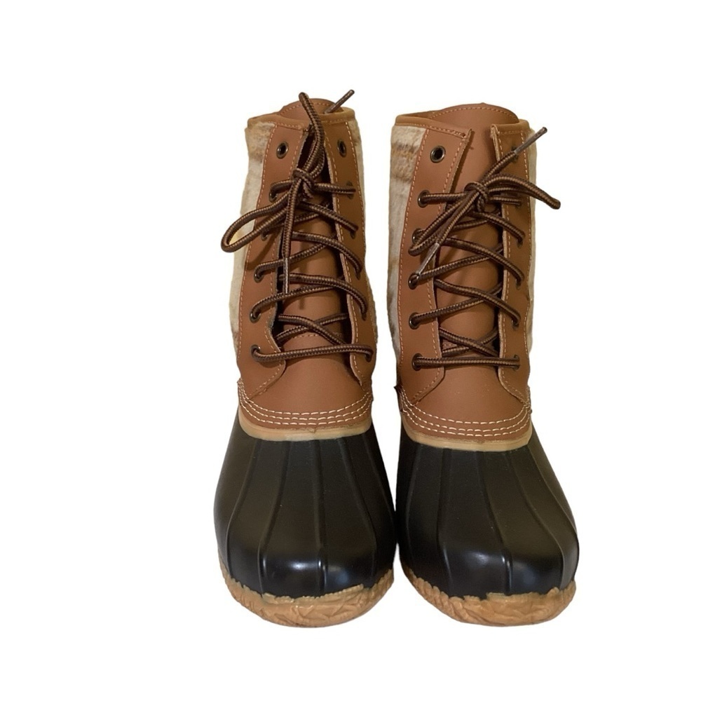Lands End Women’s Insulated Fleece Lined Lace Up Duck Boots.  Size 8B